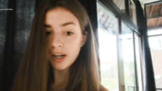 Coy_Amina villa tour with hairbra 1 on Day 286