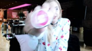 Novaruu fucks a dildo