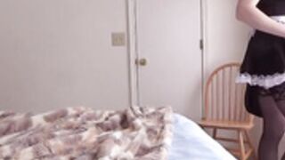 Legendarylootz horny maid