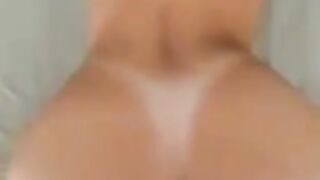 Cuch1 La@1no cogiendo