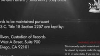 Julia & Ariella Threesome