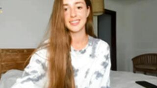 Coy_Amina getting naked with nipslips on Day 302