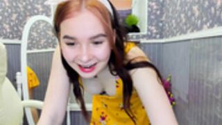 Ariel_Blush Flashing Pussy In Doggy