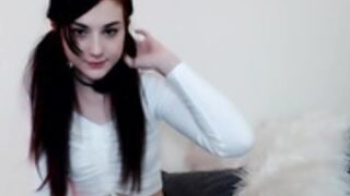 Abbi Nin Glass Wand Squirt