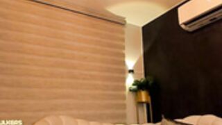 Letizia dildo titjob