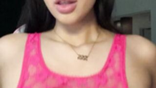 Mati Bouncing tits