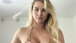 Kinsey Wolanski OF Titts Play