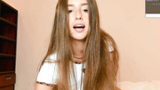 Coy_Amina bottomless jumps 1 on Day 317