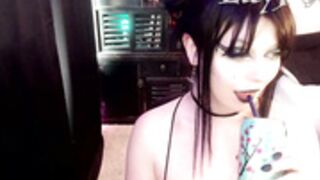 Live Lilypixel 2022-05-05