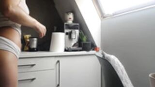 Maddie 29