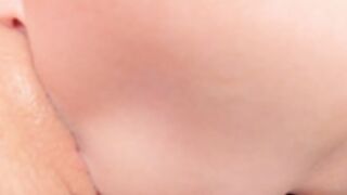 Sinacampby squirting ass licking