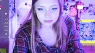 Lila_Glx live 2022-05-09 19_11