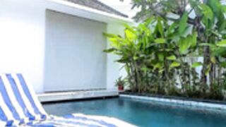 heyhorny_cb  Naked and Faps in Thailand Wow