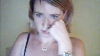 2bi camfrog lick nip