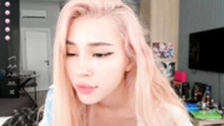 Hee_jin 02-04 220328