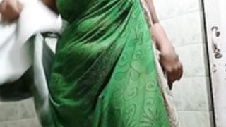 Indianqueen12 shower dance