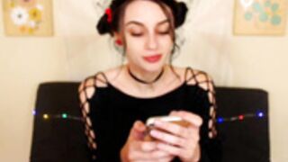 Izzy_xx Cam non-nude
