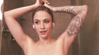 gia_baker 5 chaturbate