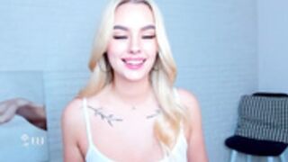 8a8y_nura's Boobs from bacteria point of view