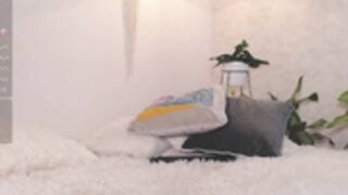 GrettaBenett pussy and tits show