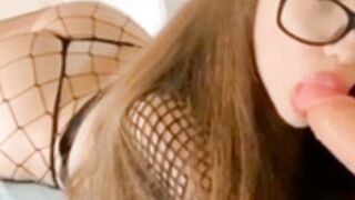 Mini Diva Blowjob Ride