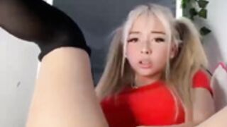 waifumiia fingering + fuck machine