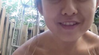 MerryGinn - Naked Yoga