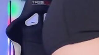 thenicolet ass slap pussy rub