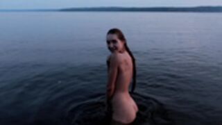 Oly4 D4ncing Boat W-B0dy