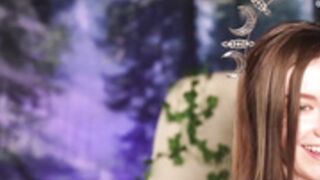 EmilyBloom puppet show