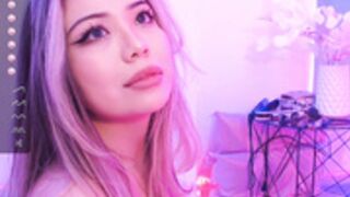 SaliUong toples boobs tease + naked side boob