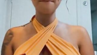 malu trevejo hard nips