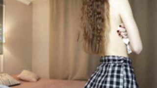 220213 _guesswhat_ 2