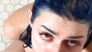 Jewelz Blu: Shower POV