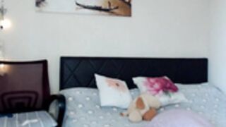 hugetittiesgerda 2022-06-05 3/4