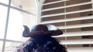 bishoujomom onlyfans - pirate strip