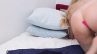 Stella_And_Stephan Stella Cardo masturbation orgasasm 4