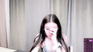 Natsumina Cute Tits Crying