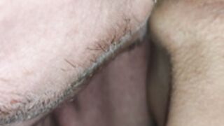 lamiendo el coño de magda