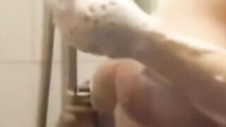 Reynolds Insta shower