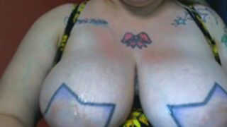 bianka_star__2021-11-30_15-45-29_431_cumshot on tits