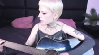 MurrayLA 29.05.22 plays Marilyn Manson