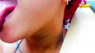 nairobi_s_2022-06-11_14-55-18_247_cumshot on face