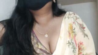 Mohini-sexy1