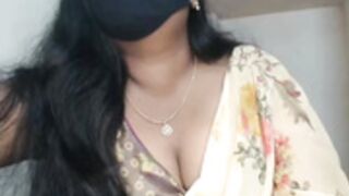 Mohini-sexy1