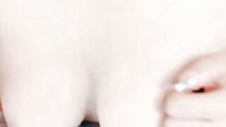 Queeniebaby boobs_20220612