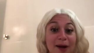 Queen rose rip-off shower