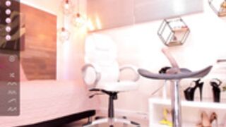 ella_pridee 2022-06-23 4/5