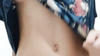 Novinha Twitter Bella