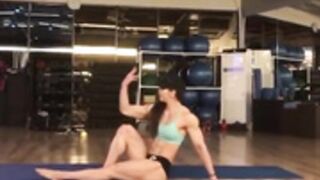 yeon woo jhi flex 2022 (2)